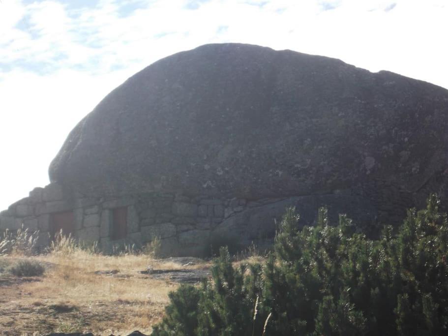 Casa Na Serra Da Estrela Melo Екстериор снимка